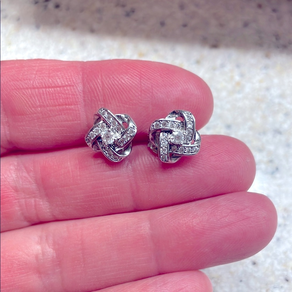 Women’s sterling silver diamond knotted style studs